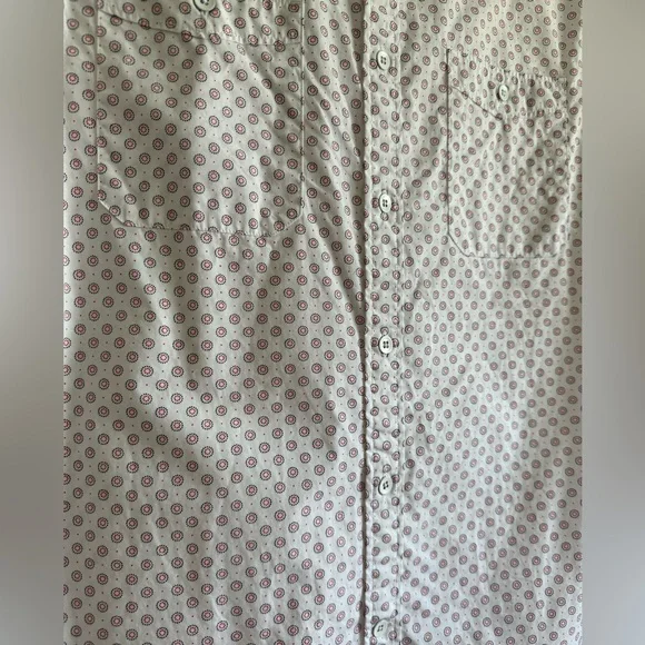 Express Men's Casual White With Red and Blue Pattern Button-Down Shirt - Picture 3 of 6